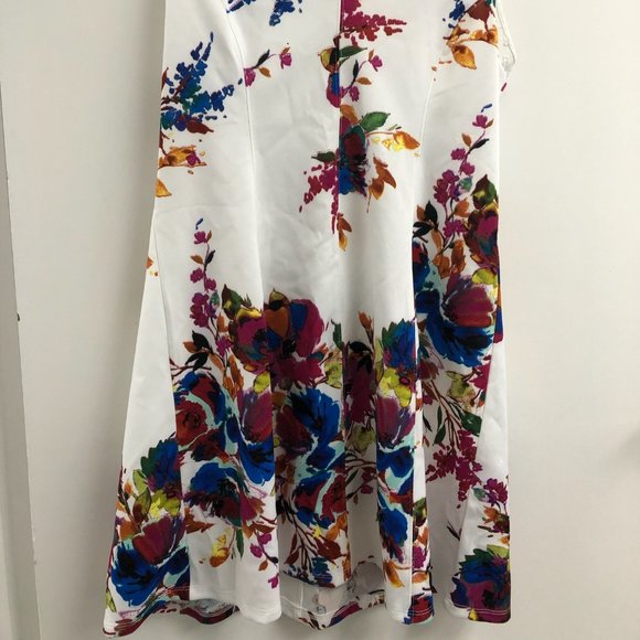 Spense Ladies Sleeveless Dress NWT - Picture 2 of 3